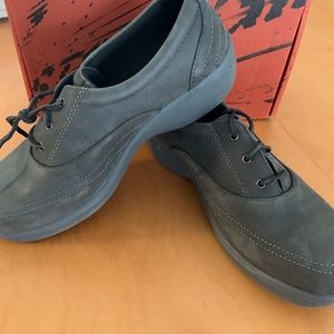 Women’s Red Wing (Worxs) Shoes
